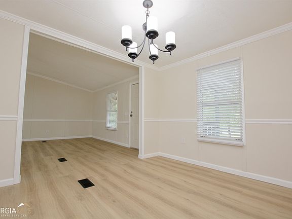 4th image of 149 Garden Lake Drive