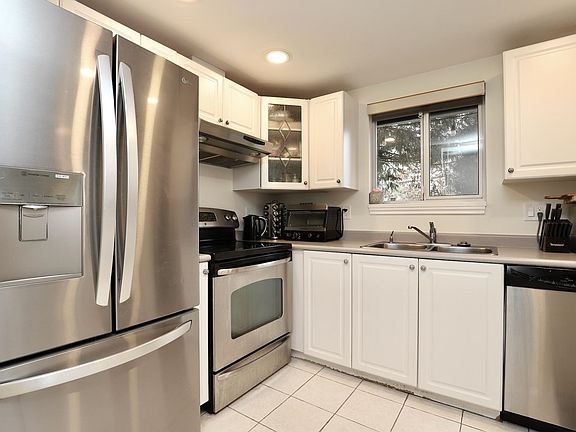 5th image of 21409 Dewdney Trunk Rd #16