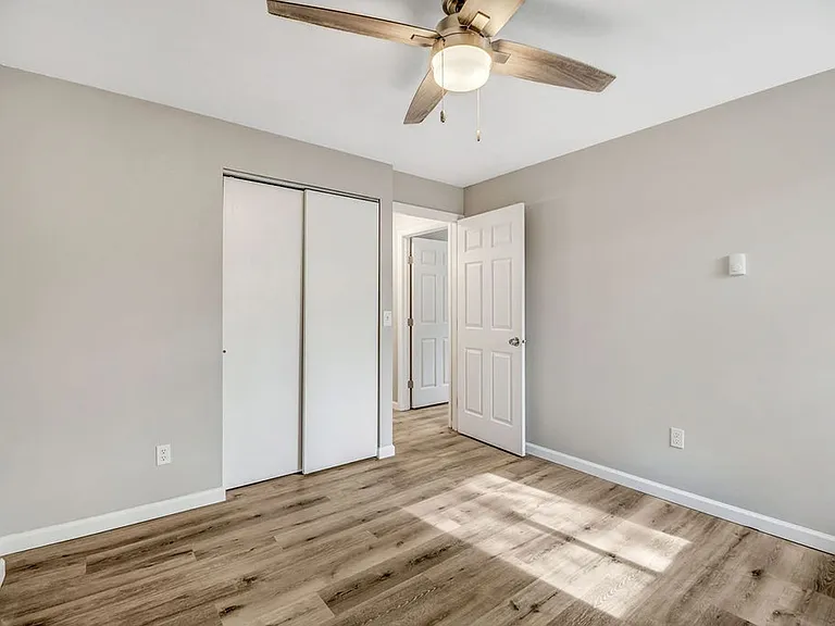 Pinecrest Apartments of Milford — Photo 12