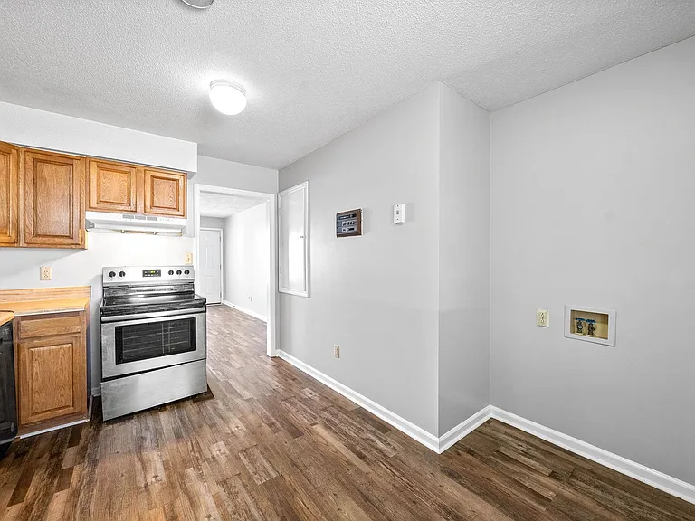 Stephanie Drive-122 — Photo 10