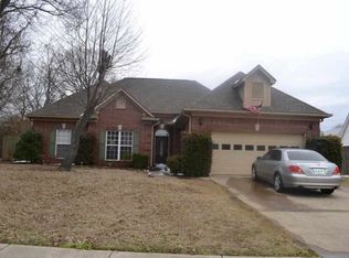 6906 Alder Wood Dr S, Millington, TN 38053