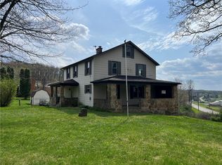 372 Sandy Point Rd, Emlenton, PA 16373