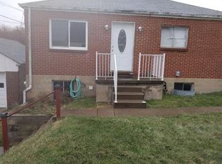 427 Willow St, Springdale, PA 15144