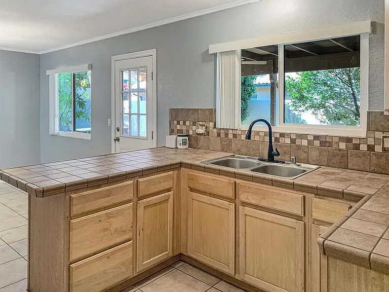53665 Avenida Vallejo — Photo 8