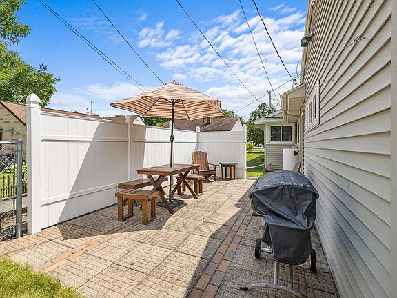 4th image of 2517 PIED PIPER LANE