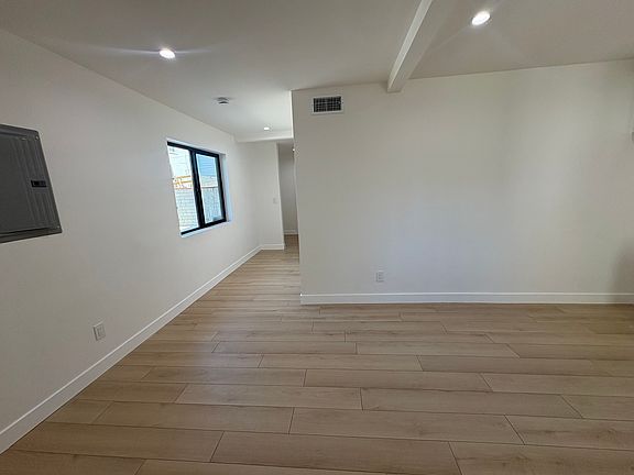 5th image of 1744 Carmona Ave #4
