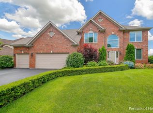 11800 Winding Trails Dr, Willow Springs, IL 60480