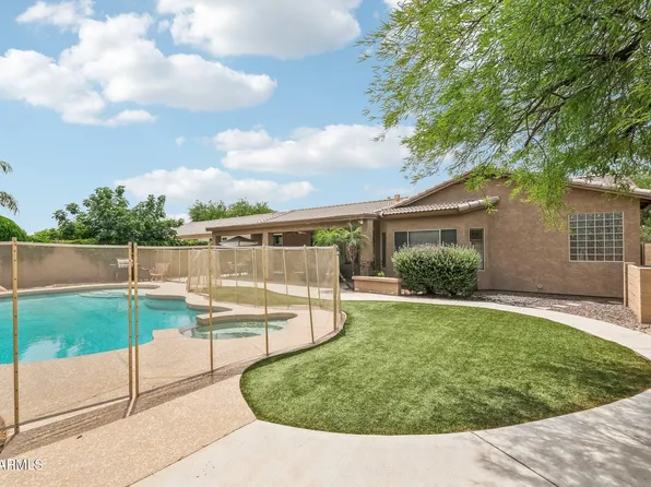 6114 W HEDGEHOG Place, Phoenix, AZ 85083