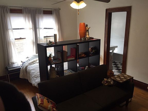 3rd image of 2507 Nicollet Ave S #11