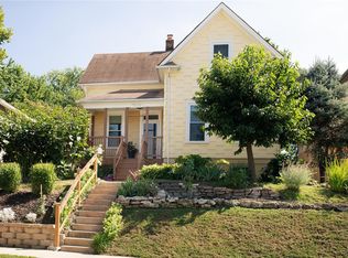 7418 Hoover Ave, Saint Louis, MO 63117