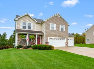 700 Laurel Wood St, Kalamazoo, MI 49009
