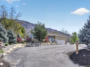 9314 N Canyon Rd, Cedar Hills, UT 84062