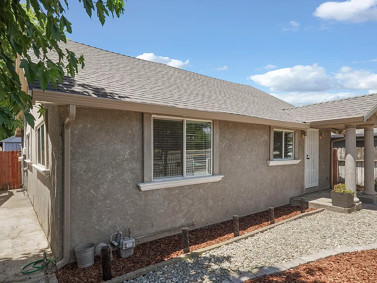 522 S Lincoln Way — Photo 33