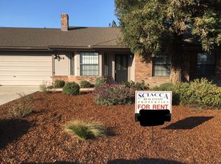 818 W Vassar Ave, Visalia, CA 93277