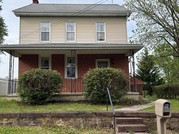 39 Walnut Ln, Lebanon, PA 17042