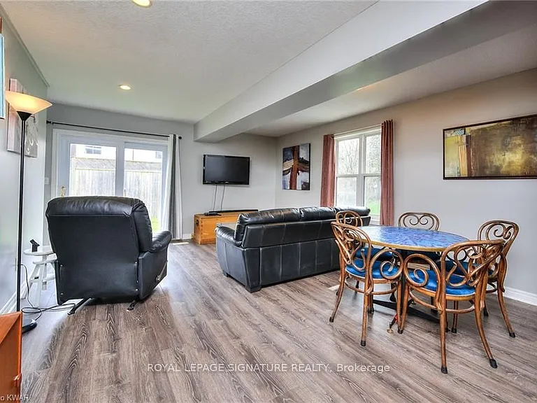 29 Marshall St #B — Photo 5