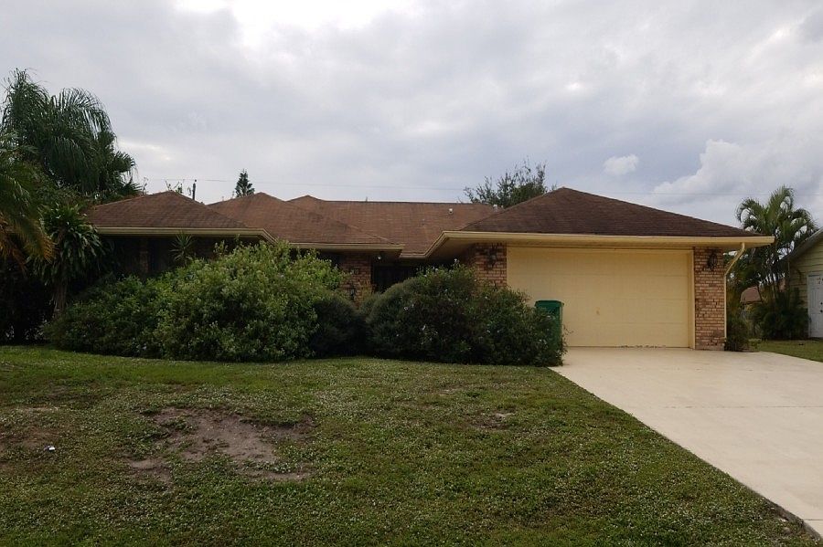 1st image of 1670 SE Chello Ln