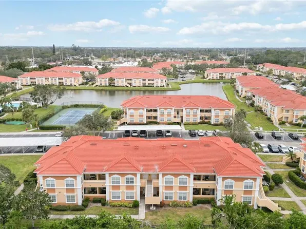 1000 Villagio Cir Unit 106, Sarasota, FL 34237