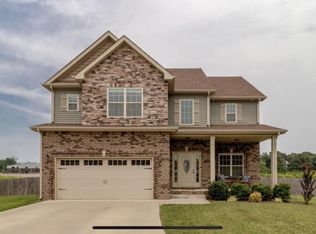 619 Larkspur Dr, Clarksville, TN 37043