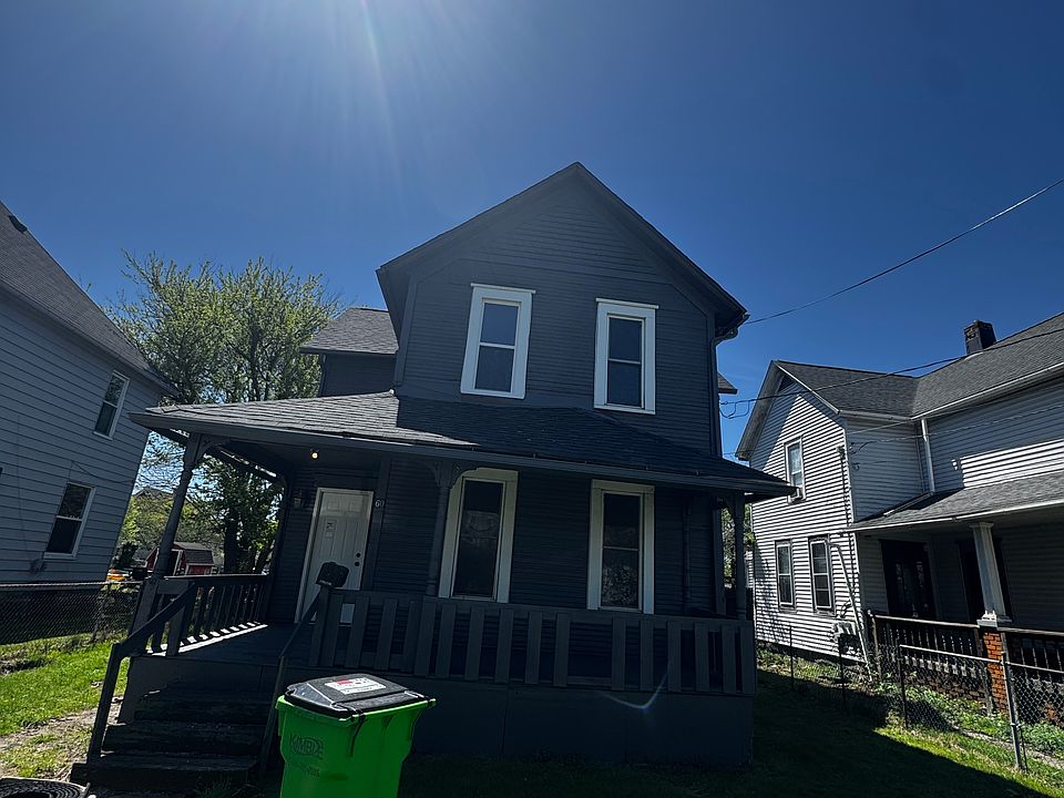 1st image of 60 Diamond Ave