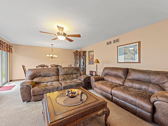 4th image of 9001 E McEvilly Rd