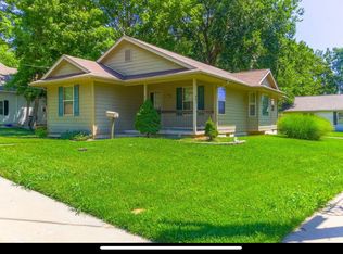 401 Hickman Ave, Columbia, MO 65201