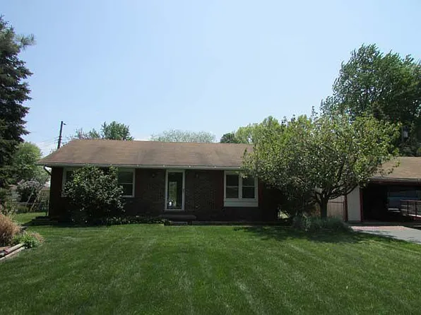 2341 Devonshire Dr, Temperance, MI 48182