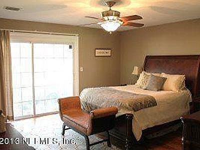 master bedroom (when furnished)