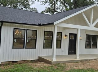 124 White Horse Road Ext, Travelers Rest, SC 29690
