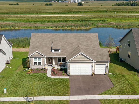 4th image of 633 Houtz Cir