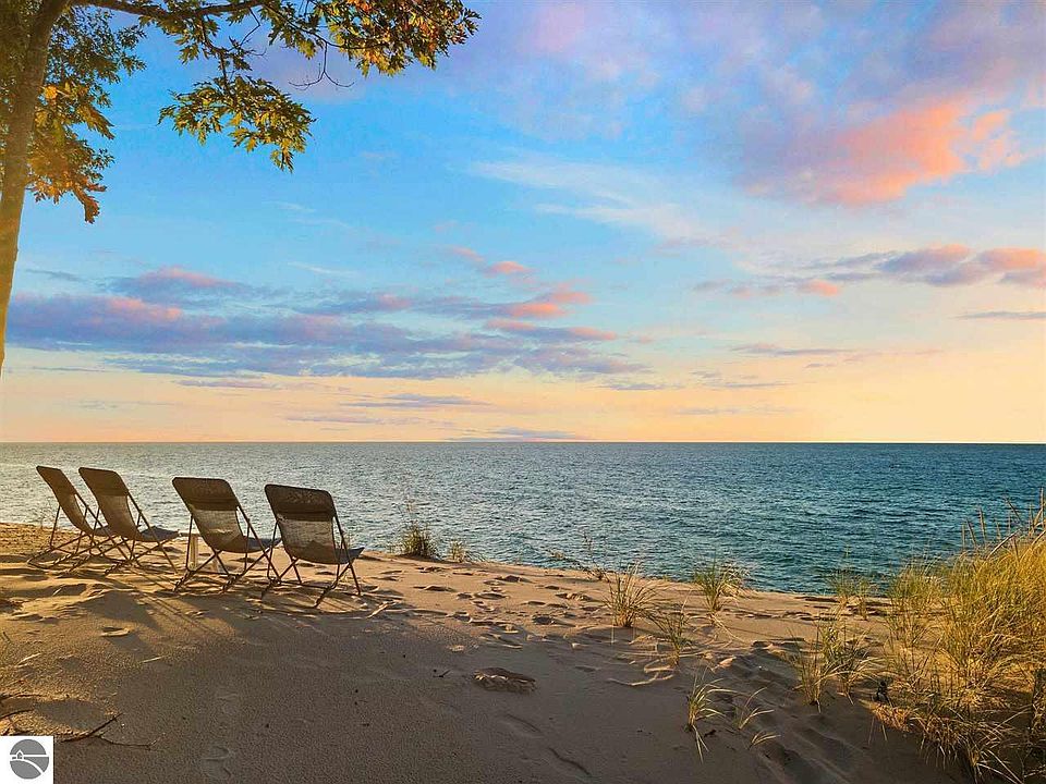 500 Beach Rd, Frankfort, MI 49635 MLS 1903142 Zillow