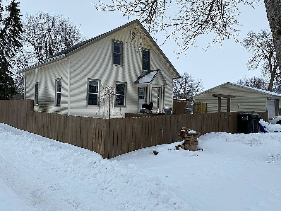 111 N 10th St, Tekamah, NE 68061 Zillow