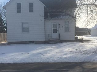 316 Bluejay Ave, Mayer, MN 55360