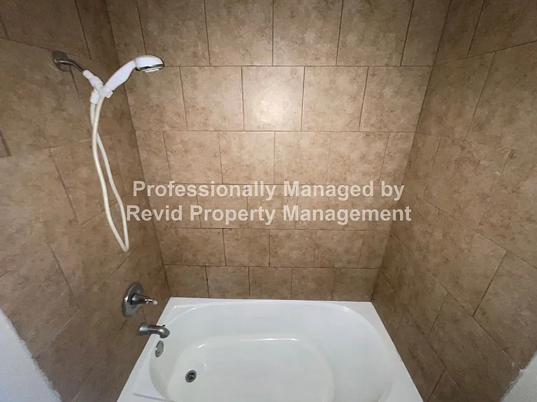 2763 Dalewood Ave — Photo 17