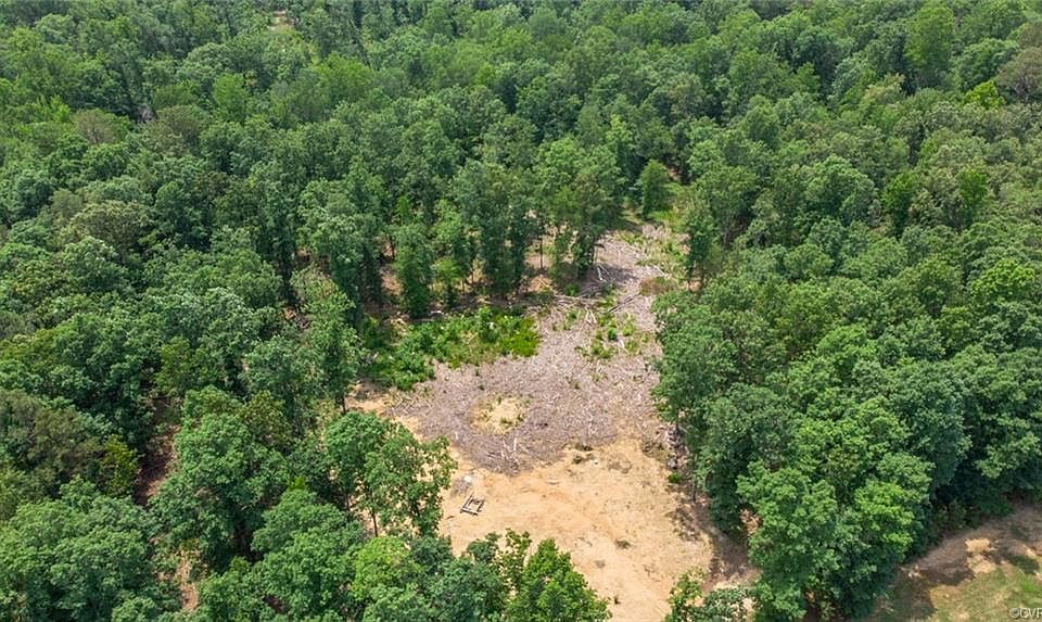 2nd image of 8013 Reedy Branch Rd