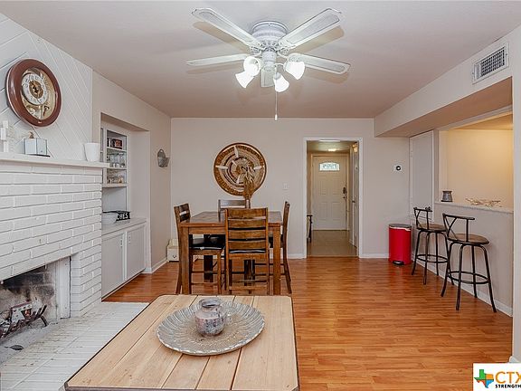 2nd image of 311 Taos Dr