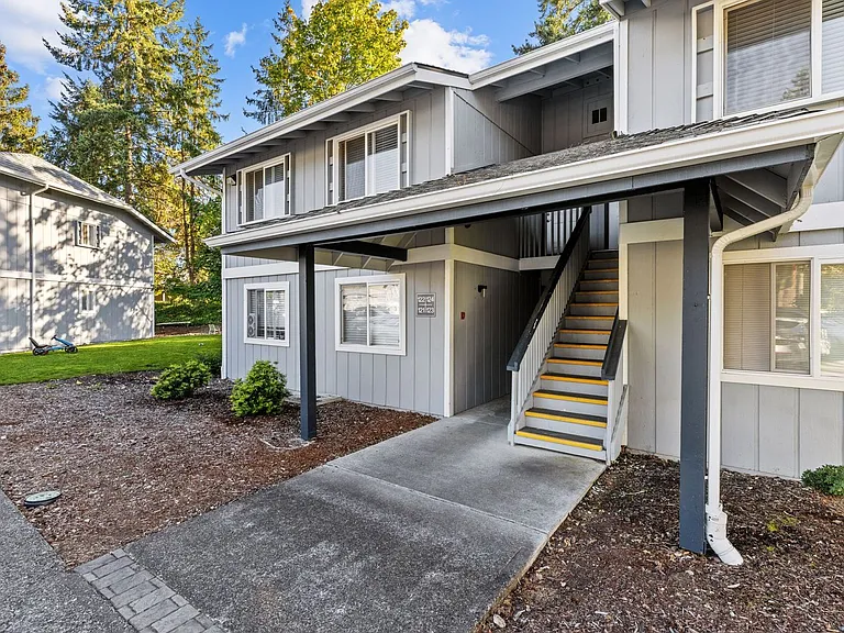 Evergreen Park Apartments in Olympia! — Photo 53