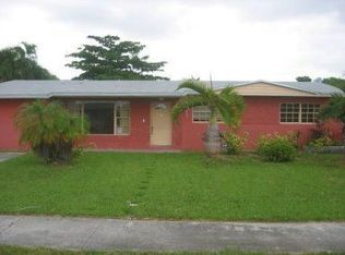 10421 SW 49th St, Miami, FL 33165