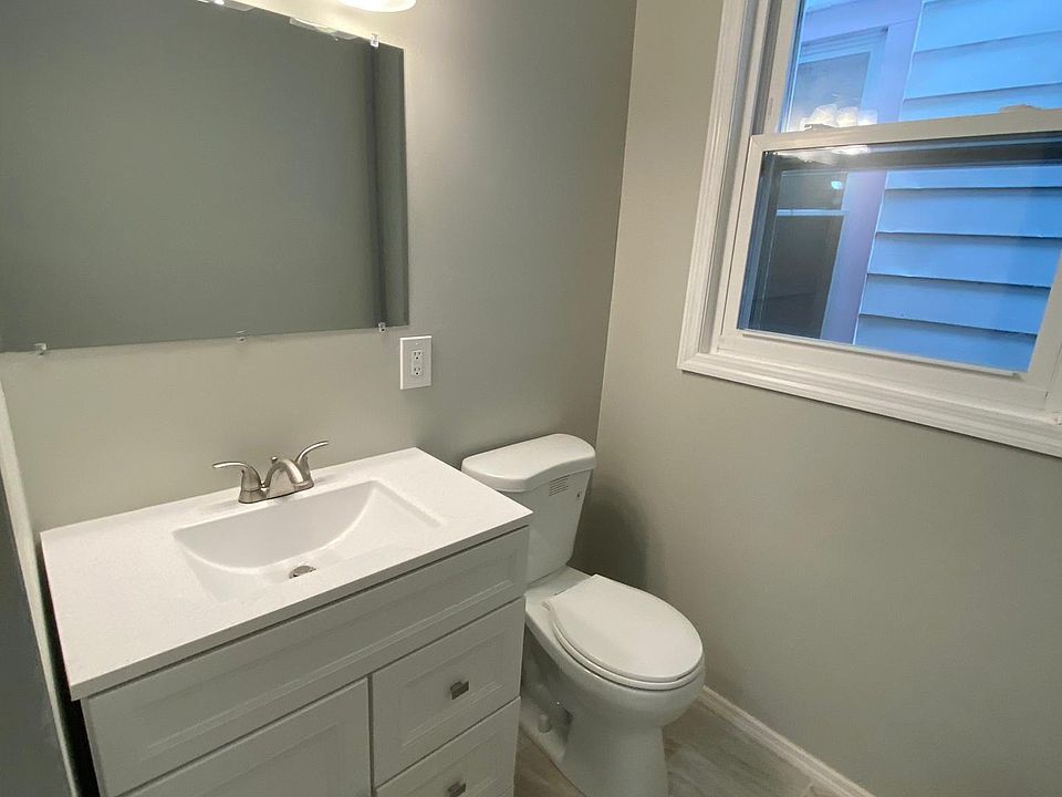 1st image of 95 Cummings St APT 1