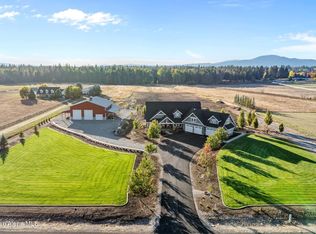 12399 N Meadow Wood Ln, Hayden Lake, ID 83835