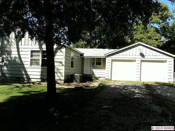 4th image of 707 S Haynie St