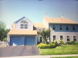 105 Birch Hollow Dr, Bordentown, NJ 08505