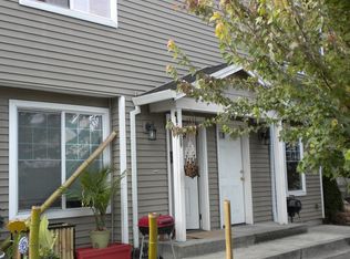 8314 SE Yamhill St #2, Portland, OR 97216