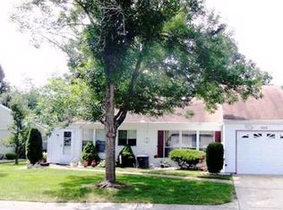 839 Liverpool Cir, Manchester, NJ 08759