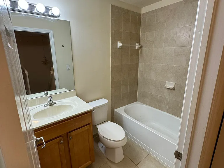 22411 SW 88th Pl #14-26 — Photo 14