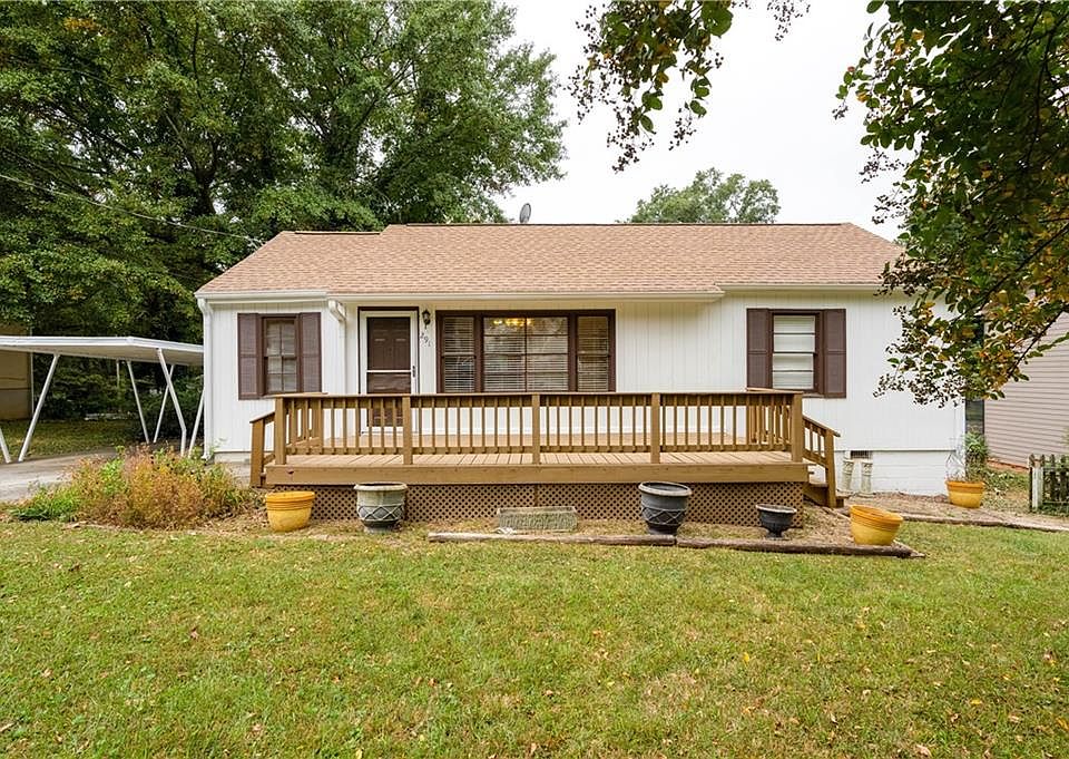 1st image of 291 Pauladean Cir SE