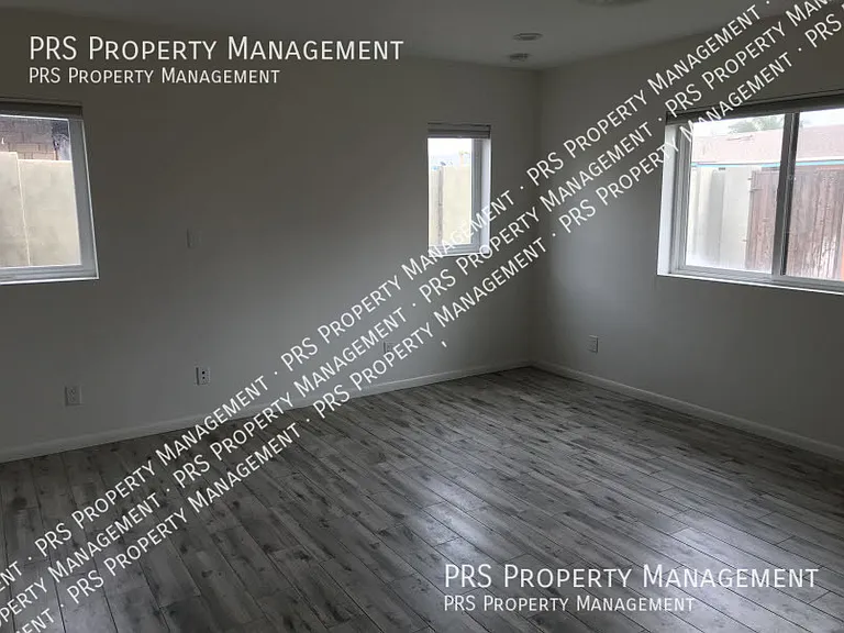 603 E Solana Dr — Photo 34