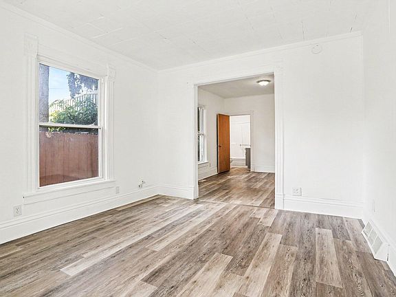 5th image of 308 N 6th St