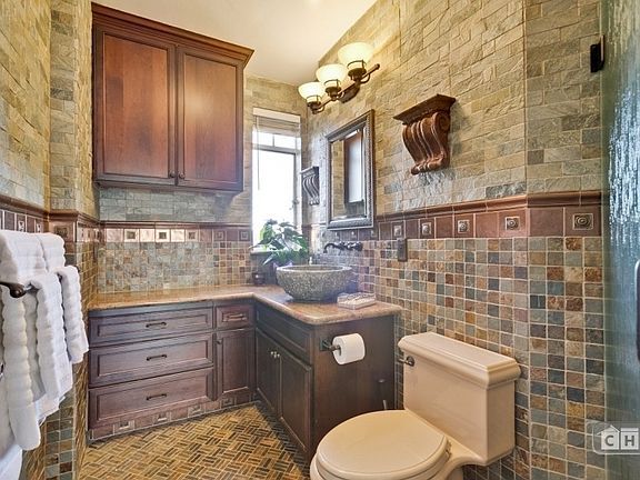 5th image of 492 Staten Ave APT 502