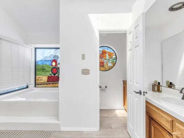 24501 Silver Creek Way, Tehachapi, CA 93561